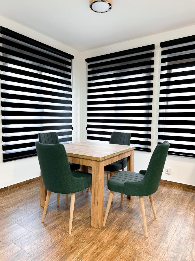 Kiko Apartmani Lux Beçkerek Dış mekan fotoğraf