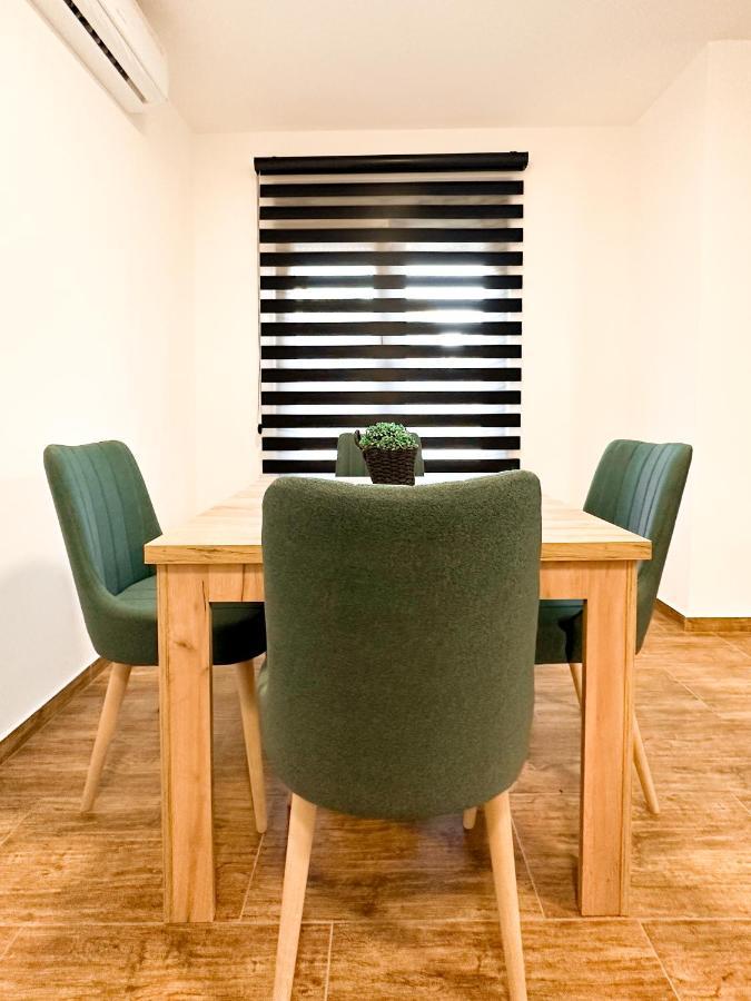Kiko Apartmani Lux Beçkerek Dış mekan fotoğraf