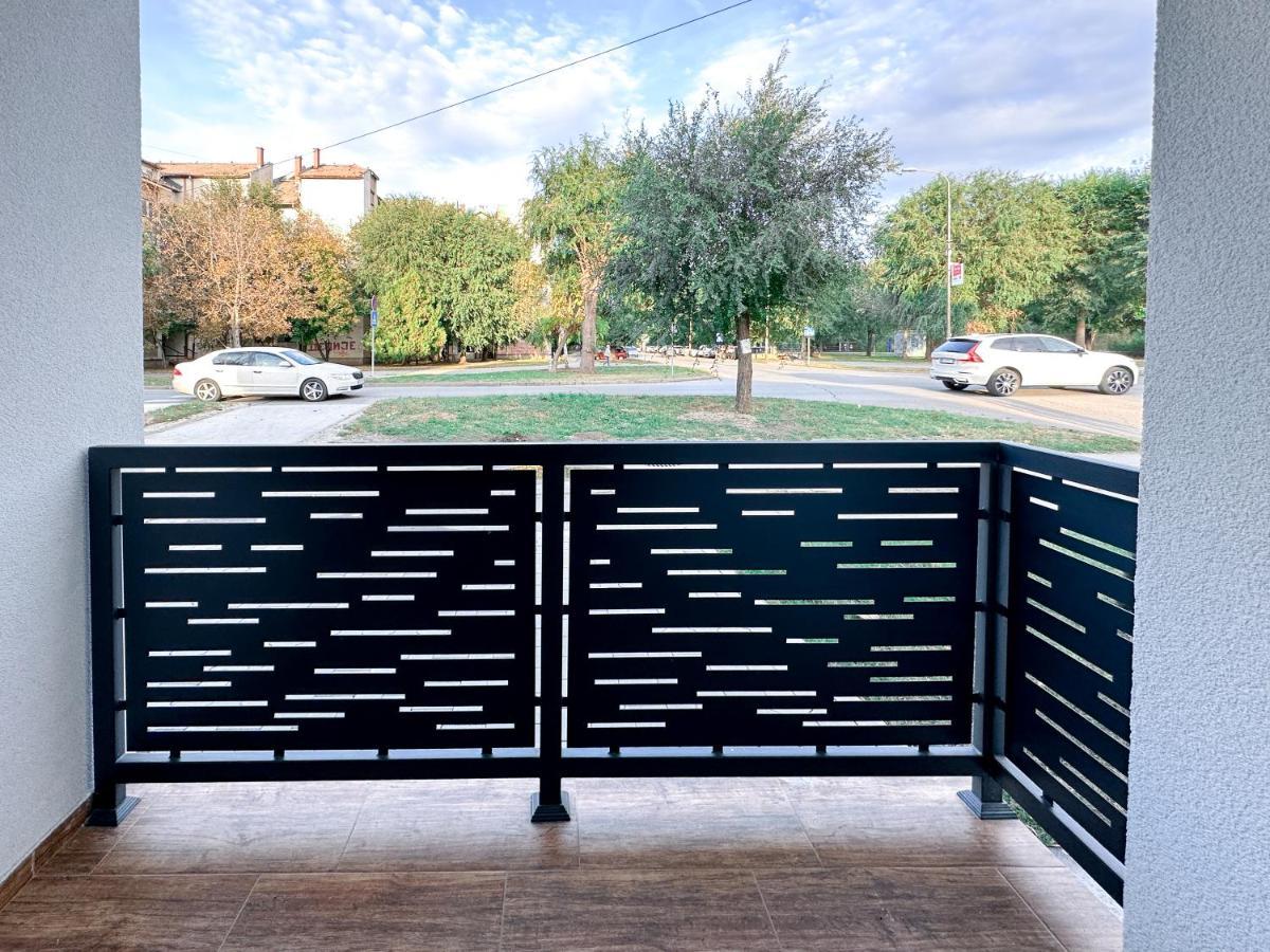 Kiko Apartmani Lux Beçkerek Dış mekan fotoğraf