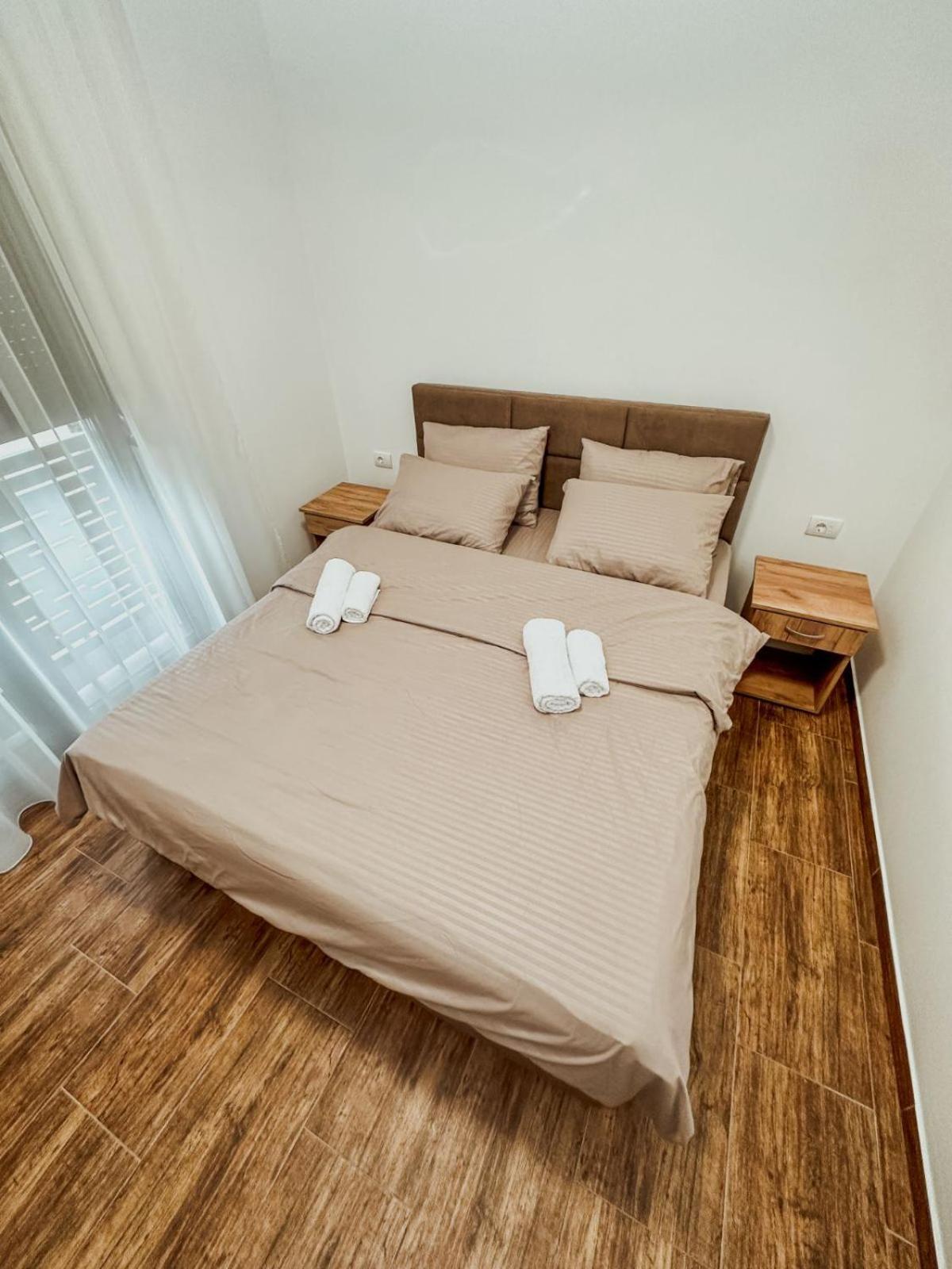 Kiko Apartmani Lux Beçkerek Dış mekan fotoğraf