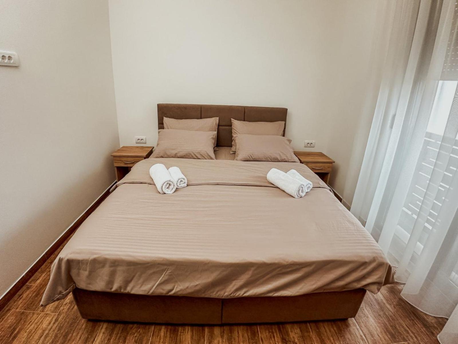 Kiko Apartmani Lux Beçkerek Dış mekan fotoğraf
